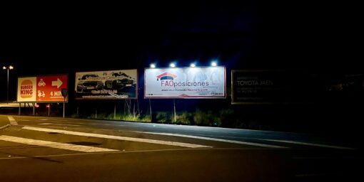 Farola Solar en Vallas Publicitarias